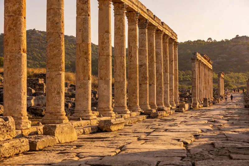 The colonnades of an ancient city on the coast of Antalya.